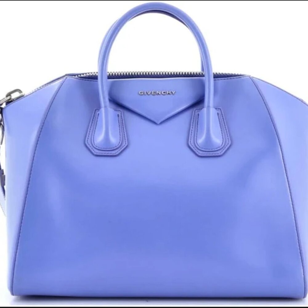 Givenchy Antigona Small Bag - Lilac Color